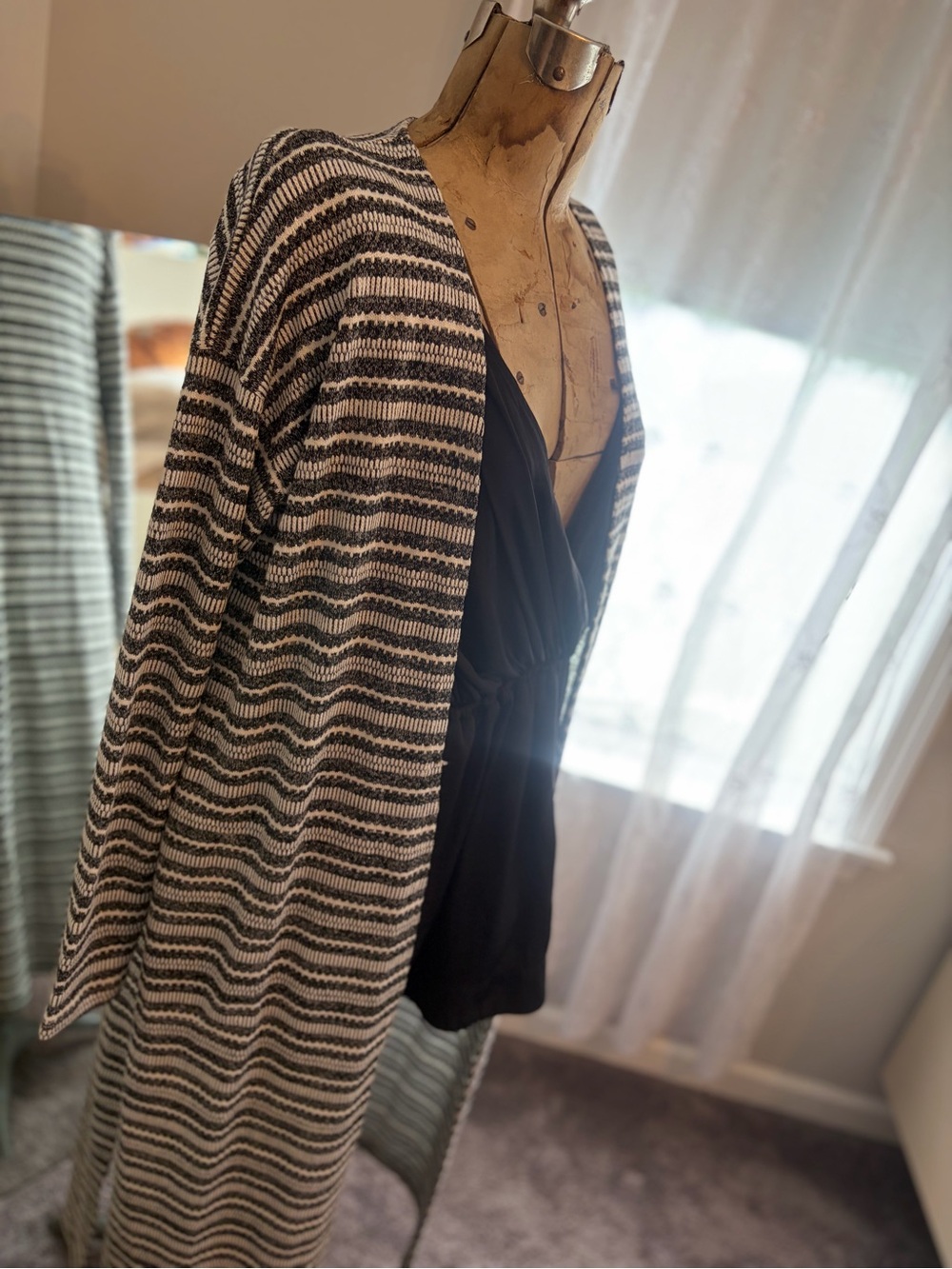 LuLaRoe Janet Duster Cardigan Women’s Sweater Cardigan